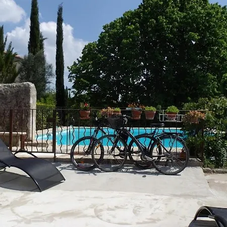 Logis Des Magnans - Le Murier - Couette-café