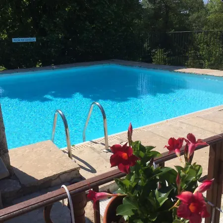 B&B Logis Des Magnans - Le Murier - 3*