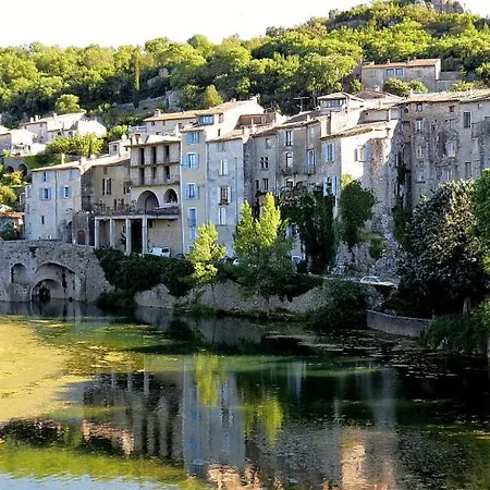 Logis Des Magnans - Le Murier - 3*